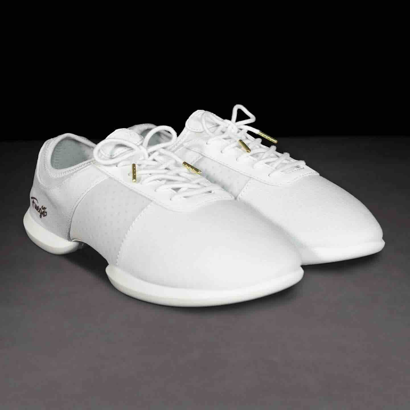 basket de danse blanche