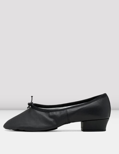 Chaussures de caractère pour la danse